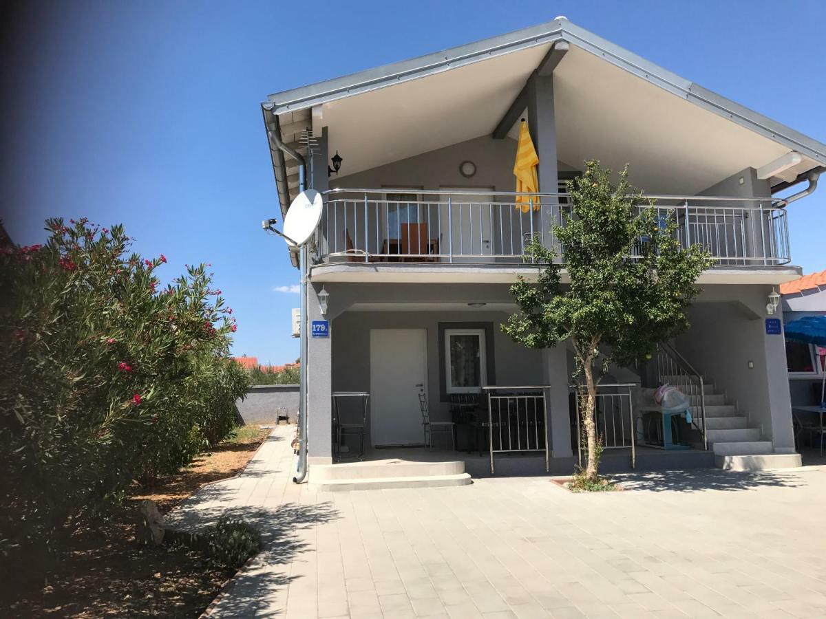 Haus Hanna Vodice Exterior foto